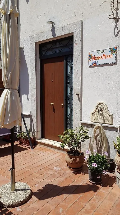Casa Nonna Mirka Lejlighed Taormina Italien